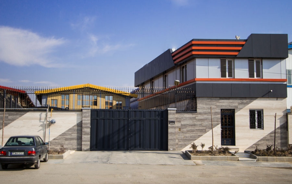 نمای خارجی کارخانه